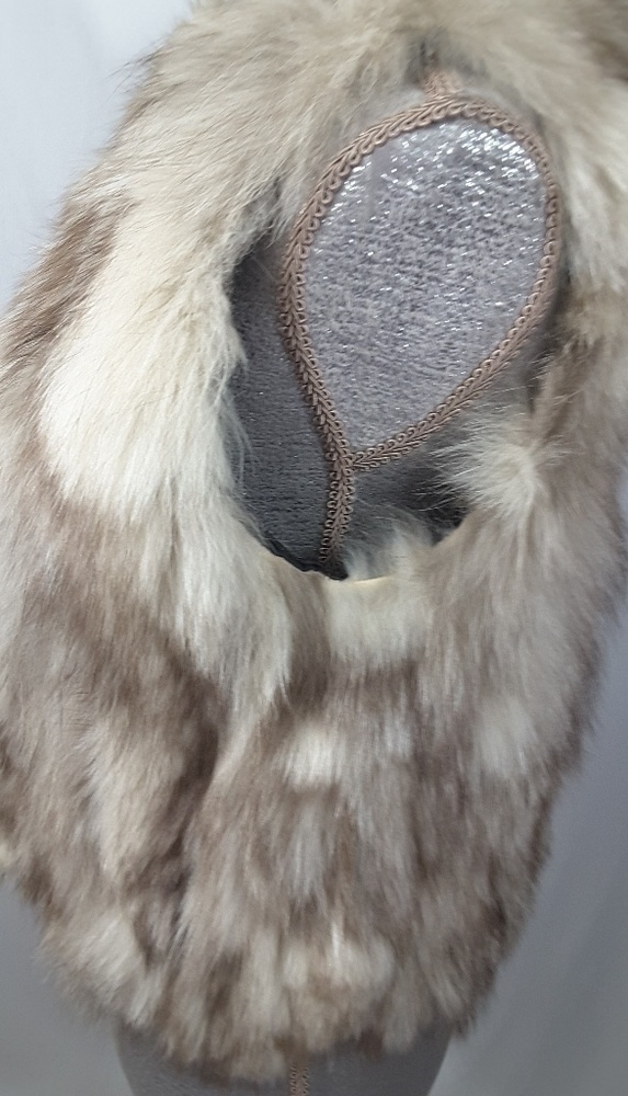 Fur vest - Picture 4 of 6